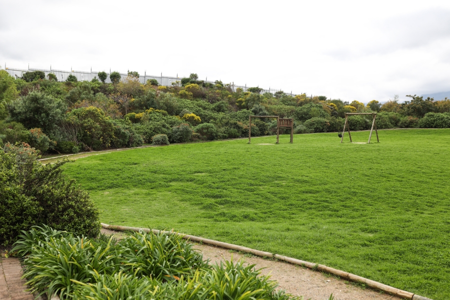 3 Bedroom Property for Sale in Somerset Forest Western Cape